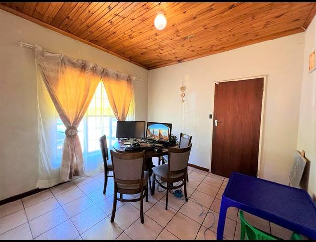 3 BEDROOM HOUSE FOR SALE IN RAVENSMEAD